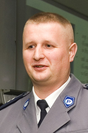 aspirant Zbigniew Kowalczyk - Komenda Miejska Policji w Gdańsku, asystent Zespołu Prewencji Kryminalnej, Nieletnich i Patologii - 2009ZK